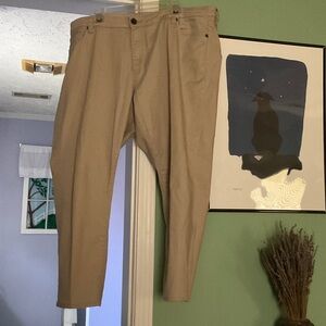 Women’s Tan Pants